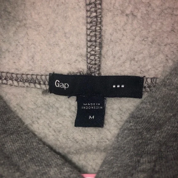 Sweater - Picture 2 of 6